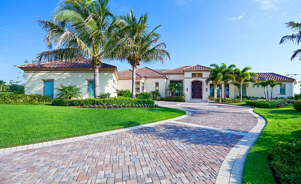 Best Driveway Pavers Near Me  in Benbrook, TX